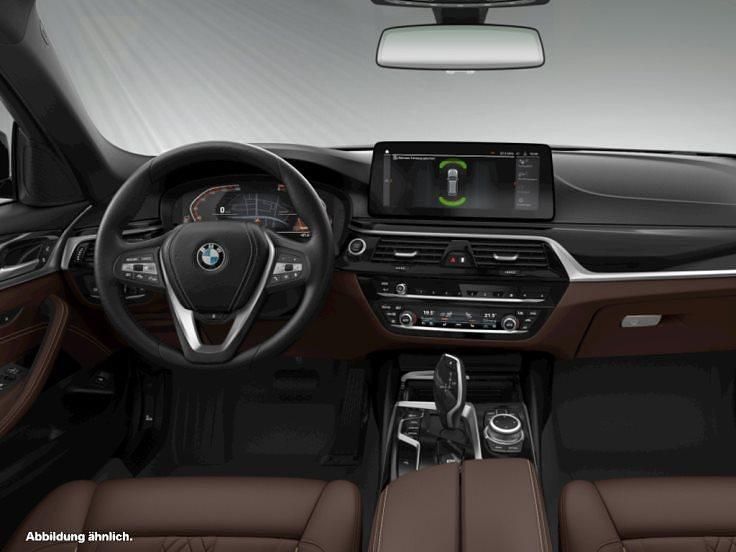 Second-hand BMW 520 Efficient Dynamics 190 CP (139 kW) 2022 Gri Break