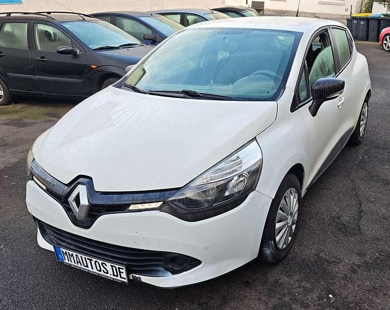 Gebraucht Renault Clio IV Life 73 PS (53 kW) 2016 Gletscherweiss Kleinwagen