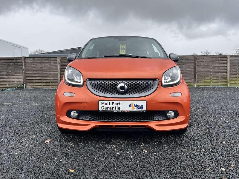 Usado Smart ForFour Brabus 90 HP (66 kW) 2018 Laranja Citadino