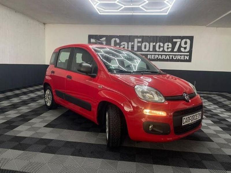 Rot Gebraucht 2017 Fiat Panda Kleinwagen | 7.480 € (Fairer Preis) - Bild 1/4