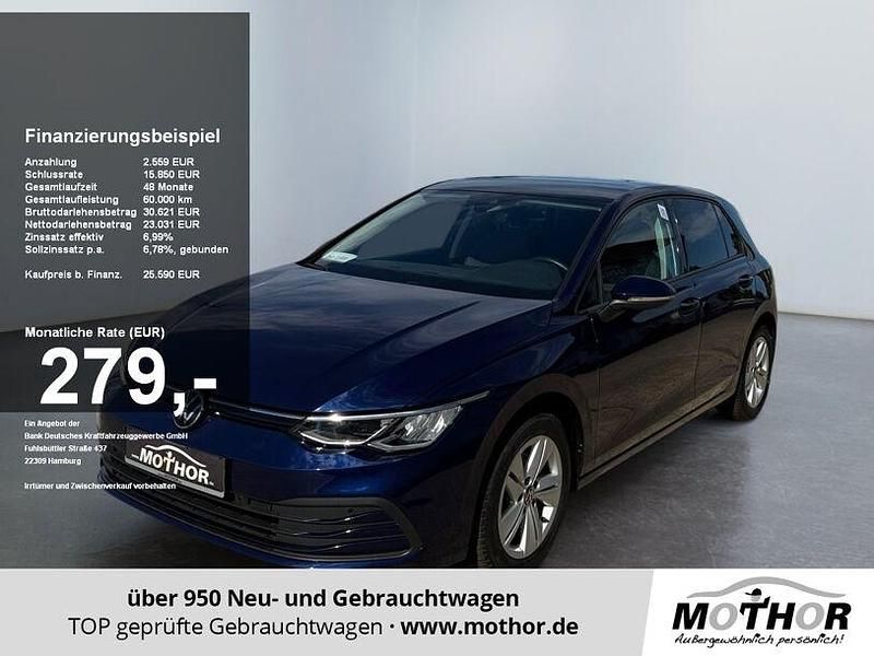 Atlantic blue Gebraucht 2023 VW Golf VIII Life Limousine | 23.719 € (Guter Preis) - Bild 1/4