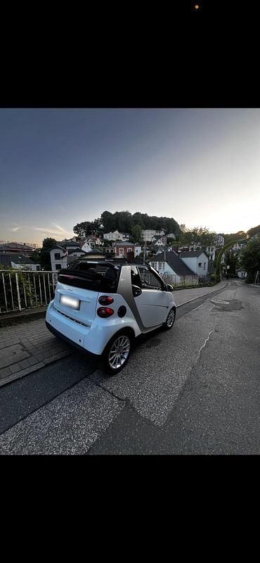 Gebraucht Smart ForTwo Cabrio 71 PS (52 kW) 2008 Weiß Cabrio