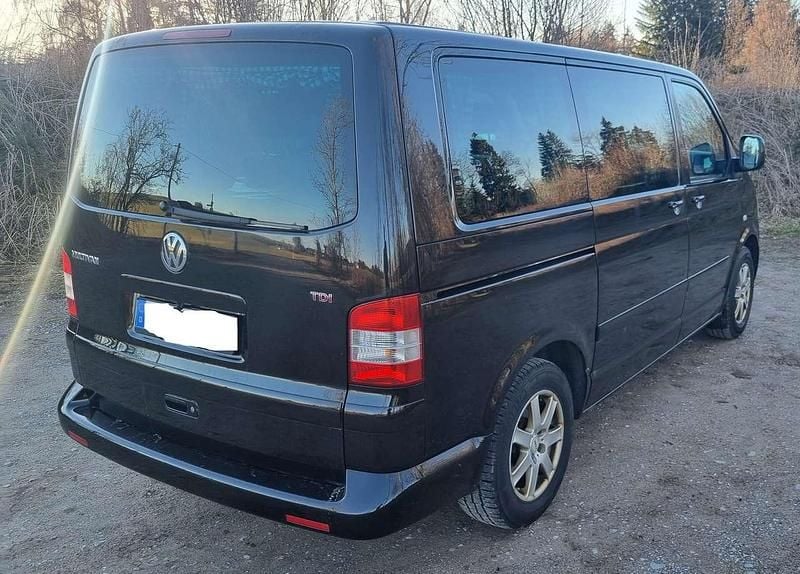 Second-hand VW T5 174 CP (127 kW) 2008 Negru Van