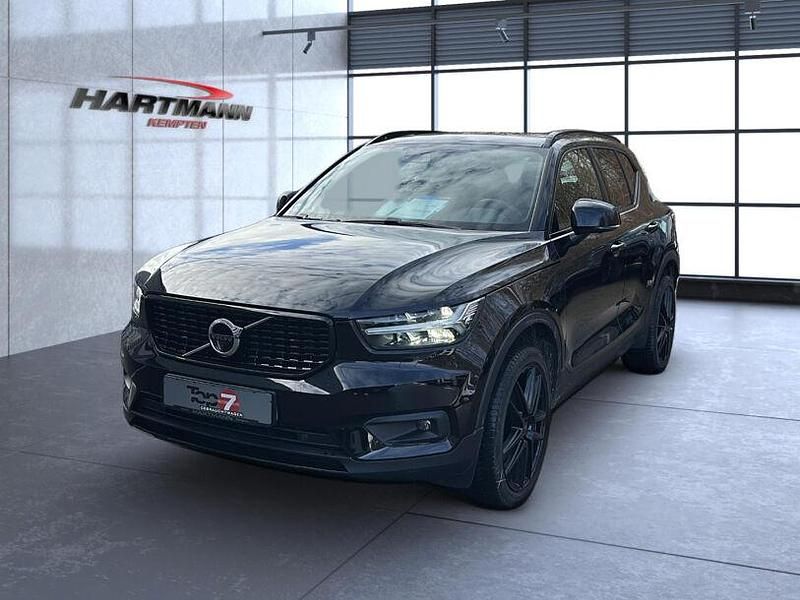 Gebraucht Volvo XC40 R-Design 250 PS (183 kW) 2021 Onyx black (metallic) SUV