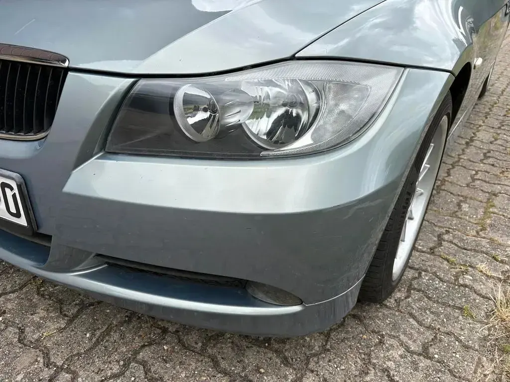 Gebraucht BMW 320 150 PS (110 kW) 2007 Grau Kombi