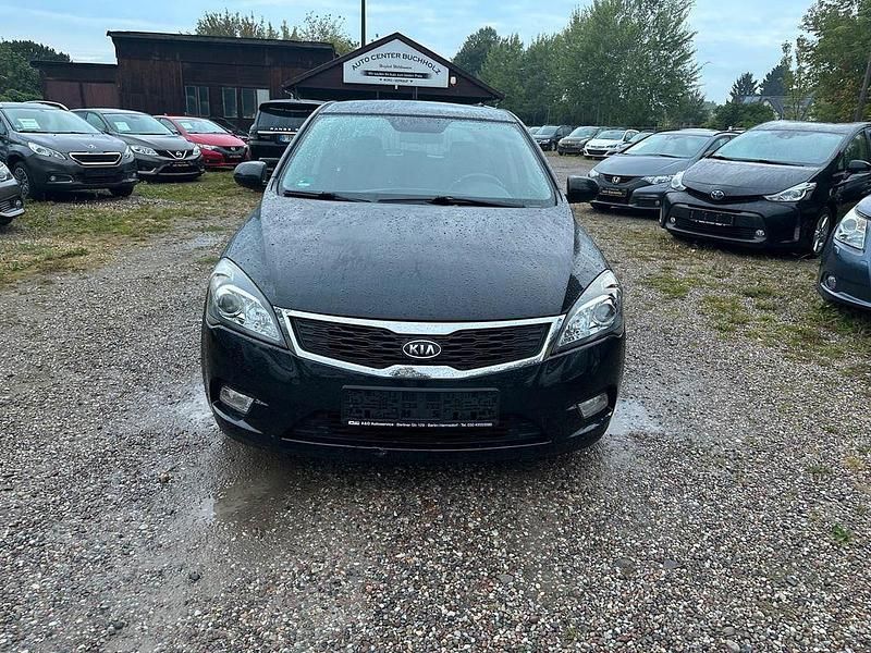 Gebraucht Kia Ceed Vision 90 PS (66 kW) 2011 Schwarz Kleinwagen