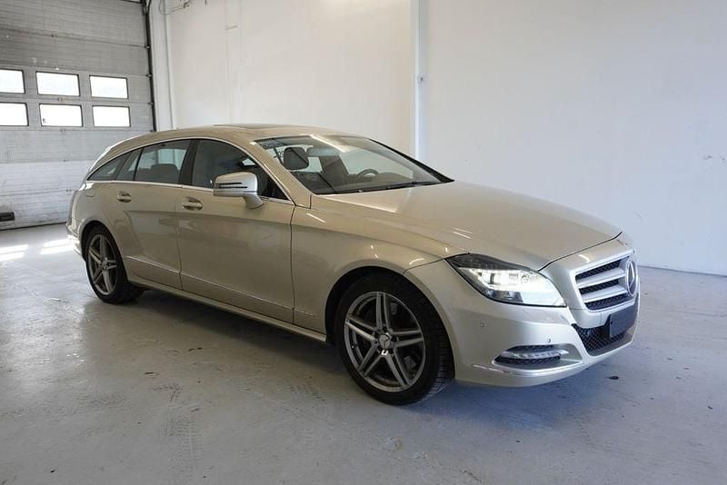 Gebraucht Mercedes CLS350 Shooting Brake 265 PS (194 kW) 2013 Beige Kombi