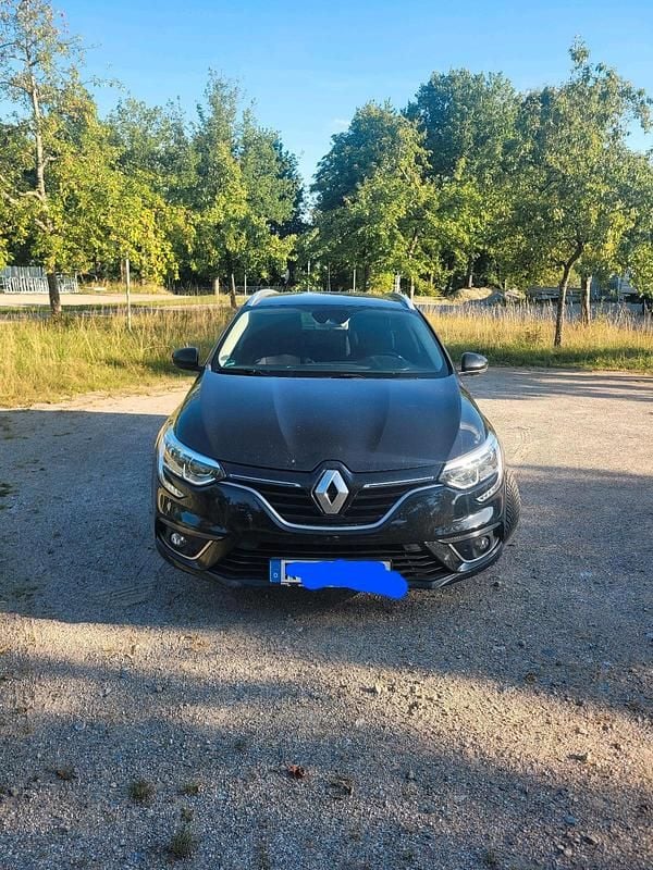 Schwarz Gebraucht 2019 Renault Mégane GrandTour Kombi | 12.399 € (Guter Preis) - Bild 1/4