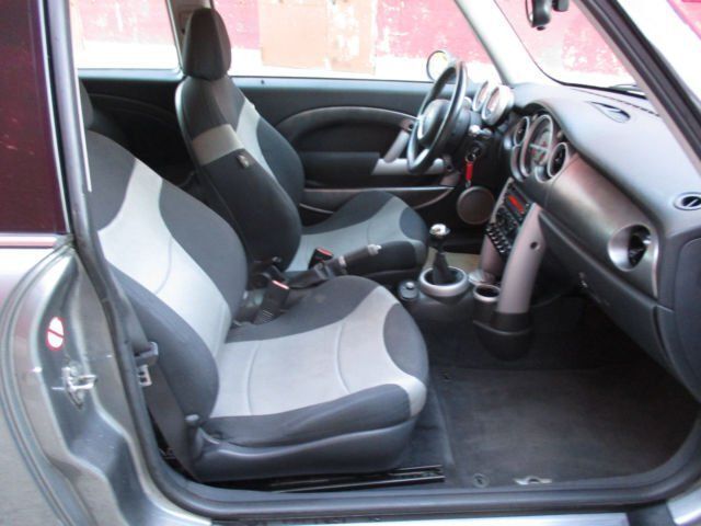 Gebraucht Mini Cooper S 170 PS (125 kW) 2005 Silber metallic Kleinwagen