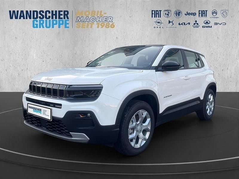 Neu Jeep Avenger Altitude 110 PS (80 kW) 2025 Weißschwarz SUV