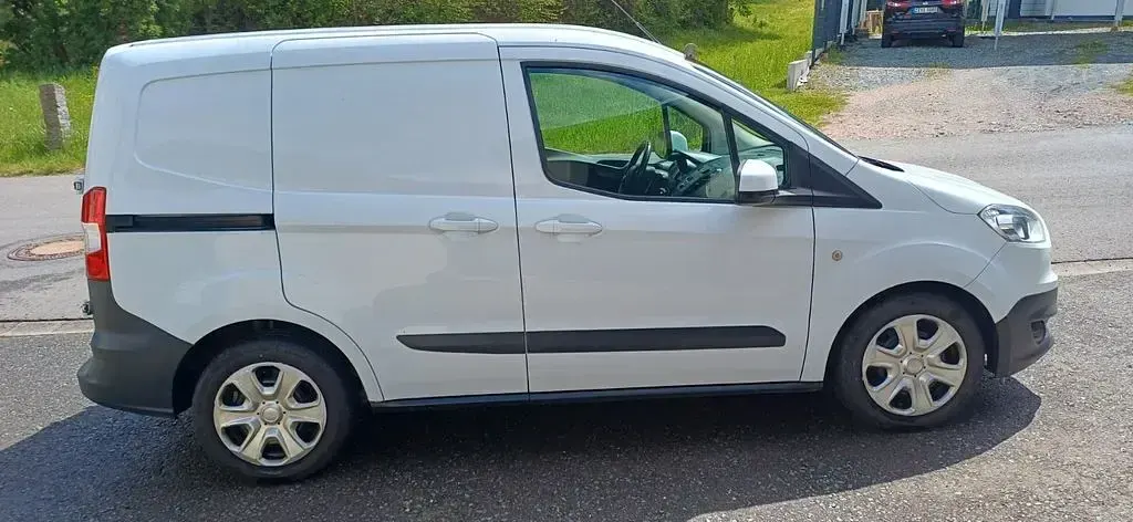 Gebraucht Ford Transit 75 PS (55 kW) 2014 Weiß Van / Kleinbus