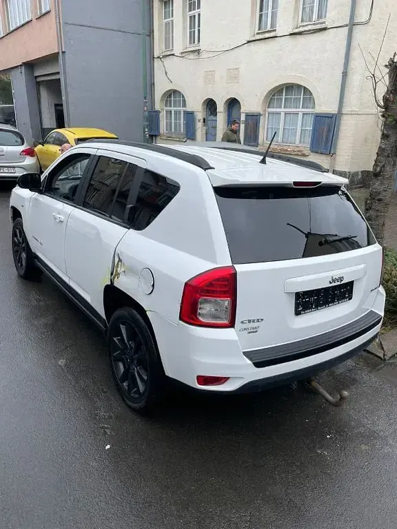 Gebraucht Jeep Compass Limited 163 PS (119 kW) 2012 Weiß SUV