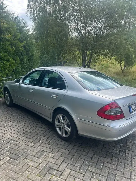 Gebraucht Mercedes E280 Avantgarde 231 PS (169 kW) 2006 Silber Limousine