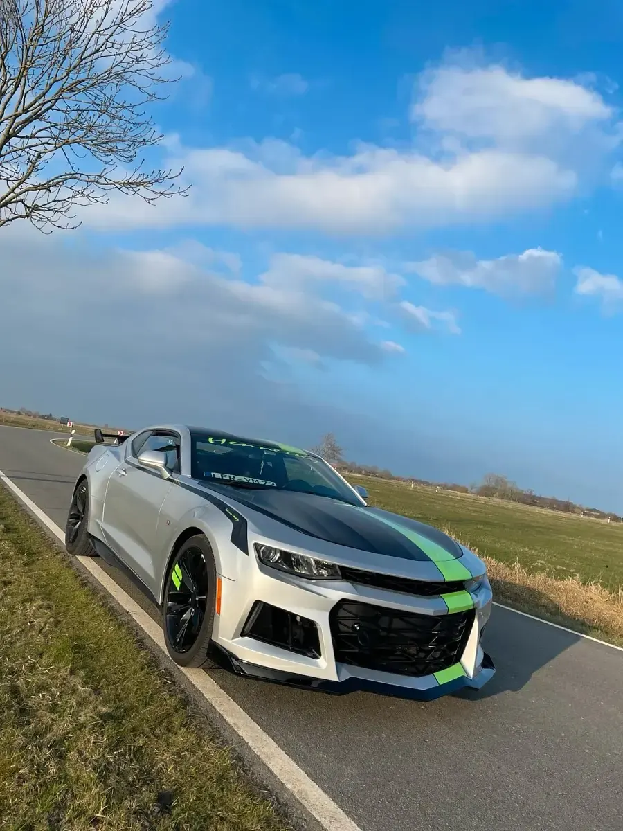 Gebraucht Chevrolet Camaro 340 PS (250 kW) 2019 Silber Coupé