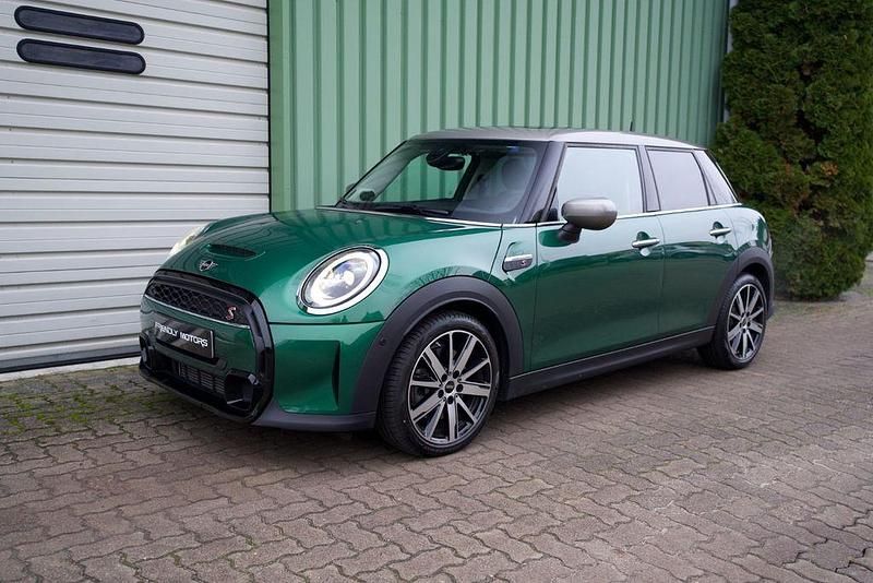 Gebraucht Mini Cooper S 192 PS (141 kW) 2023 Grün Kleinwagen