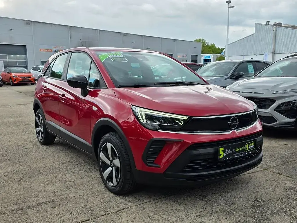 Gebraucht Opel Crossland Enjoy 110 PS (80 kW) 2024 Kardio rot SUV