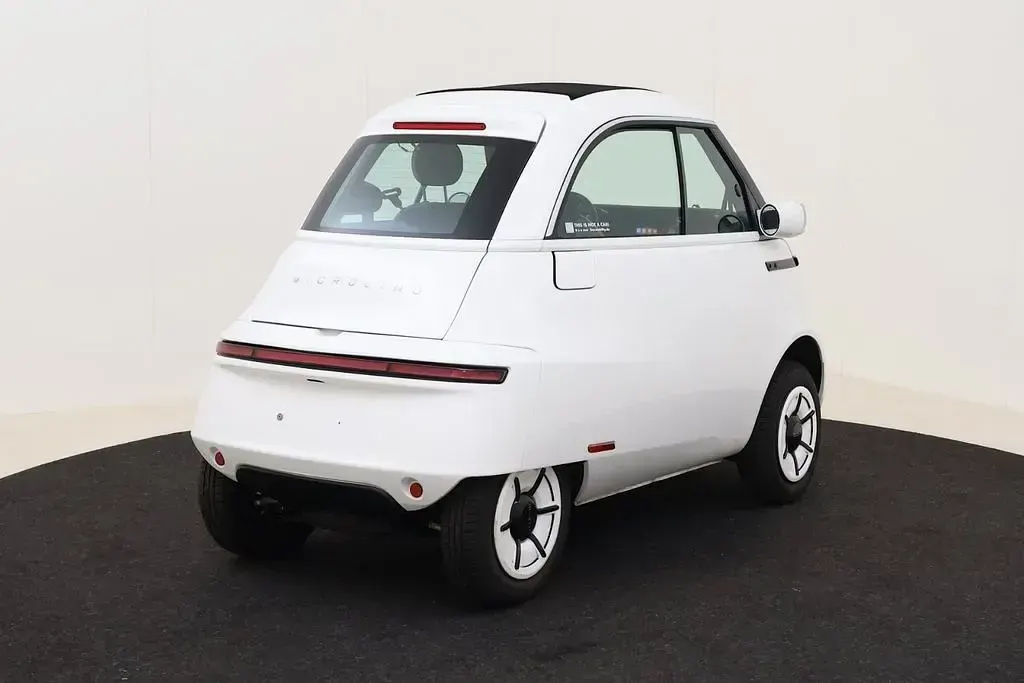 Gebraucht Micro Microlino 13 kW (18 PS) 2024 Weiß Kleinwagen