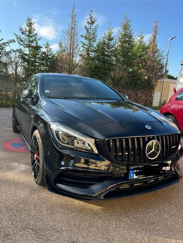 Schwarz Gebraucht 2016 Mercedes CLA45 AMG AMG Coupé | 34.000 € (Superpreis) - Bild 1/4