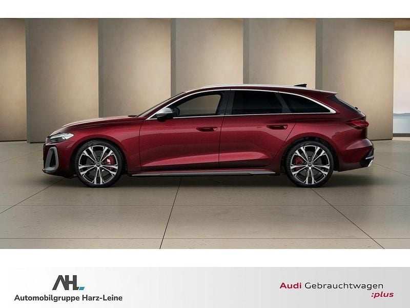 Gebraucht Audi S5 Comfort 367 PS (269 kW) 2024 Rot Kombi