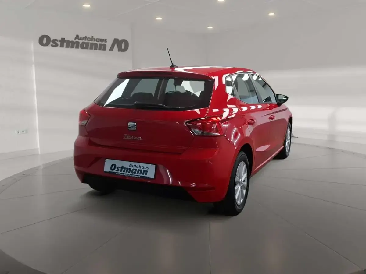 Gebraucht Seat Ibiza Style 95 PS (69 kW) 2023 Reinrot Kleinwagen