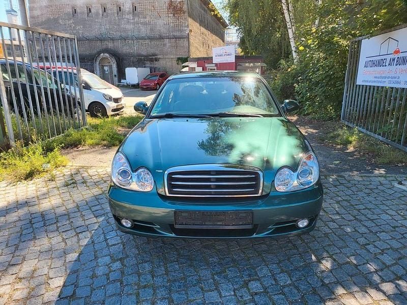 Grün Gebraucht 2004 Hyundai Sonata GLS Limousine | 999 € - Bild 1/4