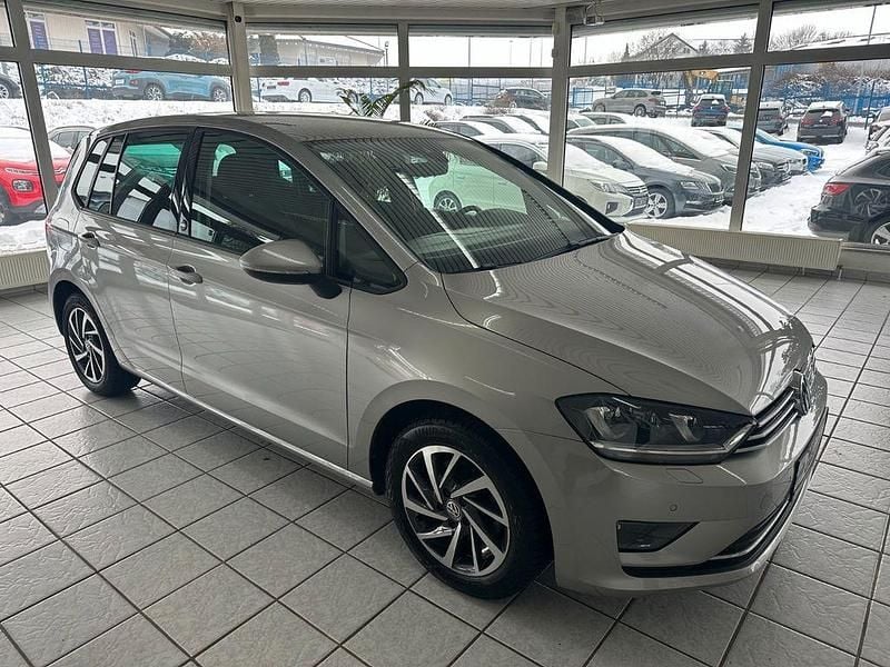 Gebraucht VW Golf VII Sound 125 PS (91 kW) 2017 Grau Limousine