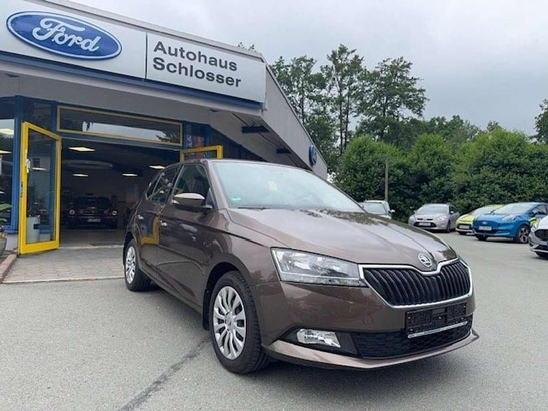 Maple braun Gebraucht 2020 Skoda Fabia Ambition Limousine | 11.950 € (Guter Preis) - Bild 1/4