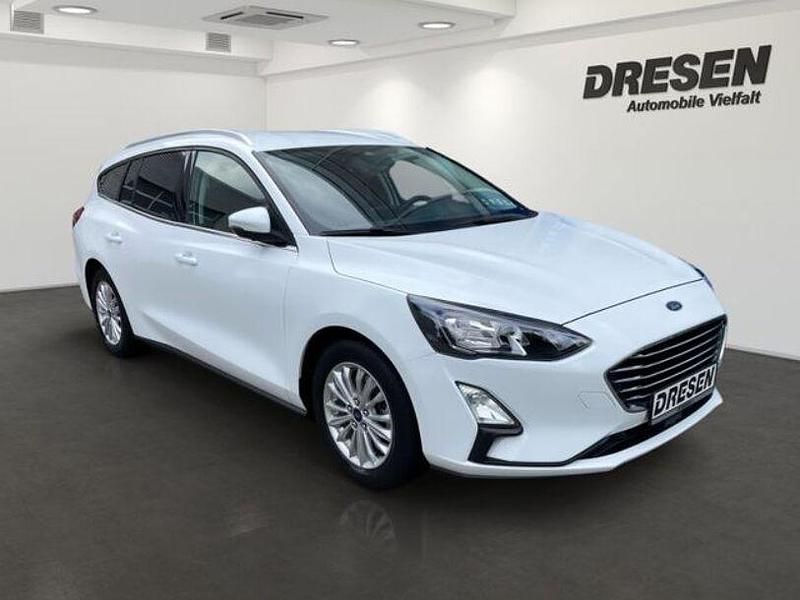 Gebraucht Ford Focus Titanium 155 PS (114 kW) 2020 Weiss Kombi