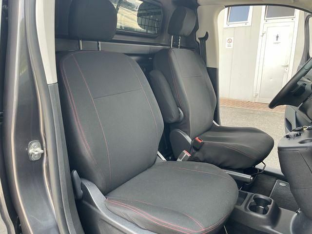 Usata Opel Combo Edition 131 CV (96 kW) 2019 Grigio Monovolume