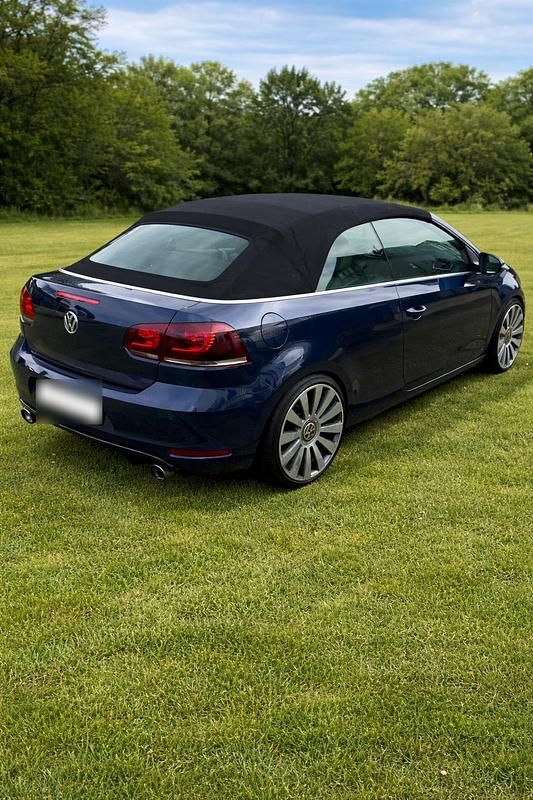 Gebraucht VW Golf Cabriolet 122 PS (89 kW) 2012 Blau Cabrio