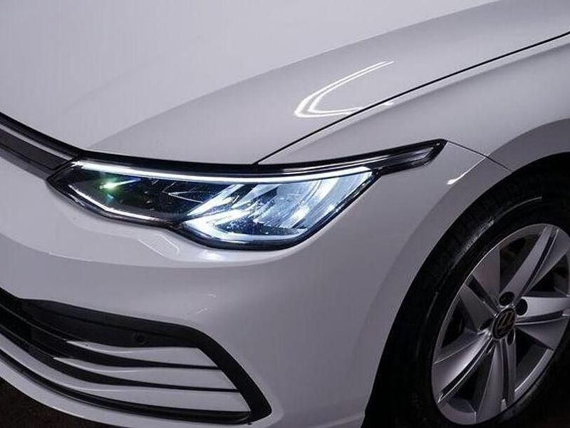 Gebraucht VW Golf VII Life 150 PS (110 kW) 2021 Andere Limousine