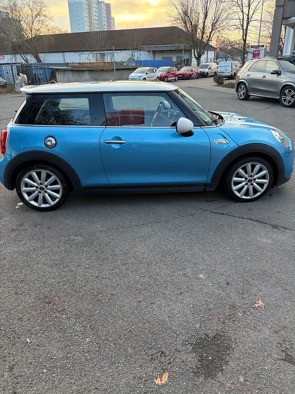 Gebraucht Mini Cooper S 192 PS (141 kW) 2018 Blau Kleinwagen