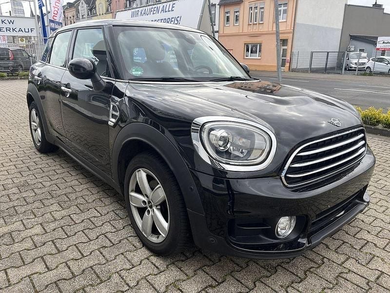 Gebraucht Mini One Countryman 102 PS (75 kW) 2019 Midnight black SUV