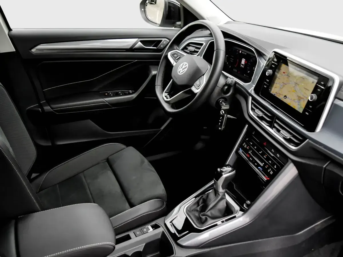 Gebraucht VW T-Roc Style 150 PS (110 kW) 2024 Grau SUV