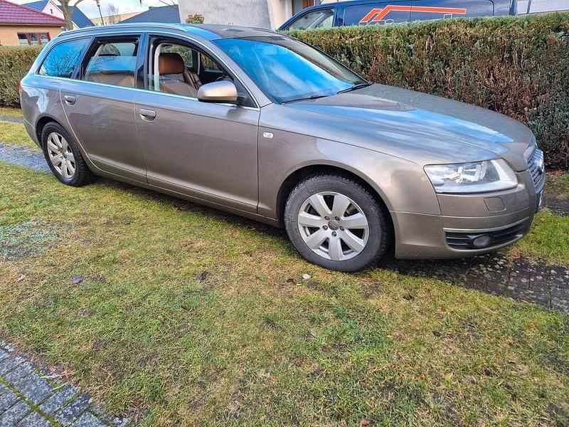 Beige Gebraucht 2005 Audi A6 Allroad Kombi | 5.890 € - Bild 1/4