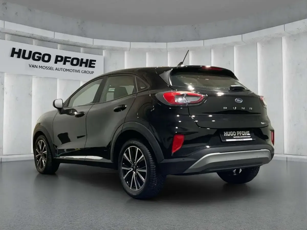 Gebraucht Ford Puma Titanium 125 PS (91 kW) 2022 Agate black metallic SUV