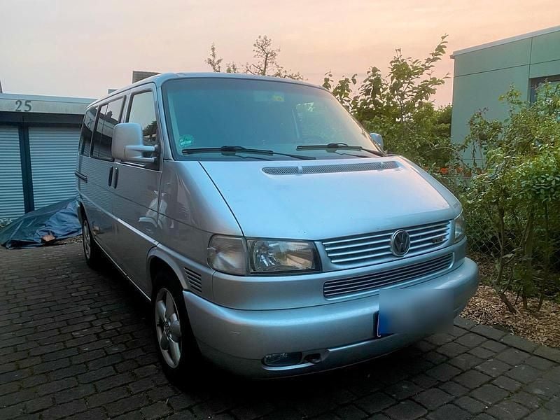 Silber Gebraucht 2003 VW T4 Van | 10.500 € (Guter Preis) - Bild 1/4