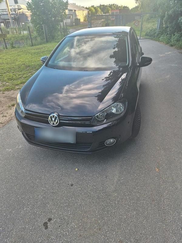 Schwarz Gebraucht 2012 VW Golf VI Match Limousine | 4.750 € (Fairer Preis) - Bild 1/4