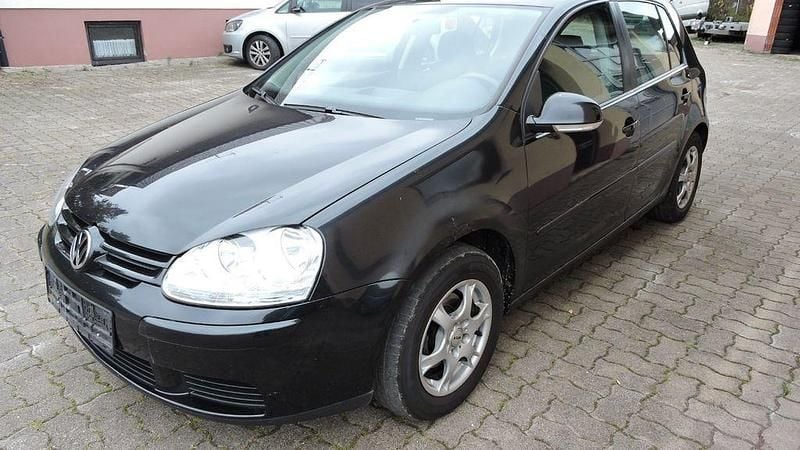 Schwarz Gebraucht 2008 VW Golf V Limousine | 900 € (Superpreis) - Bild 1/4
