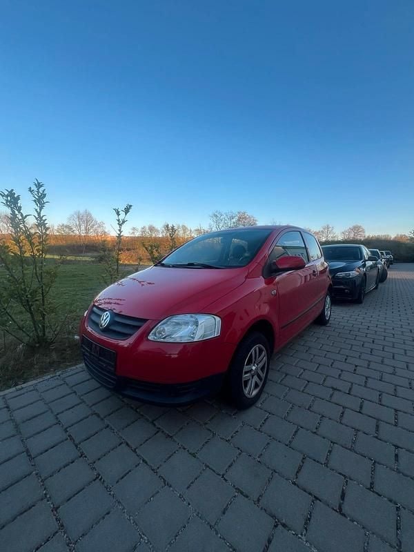 Gebraucht VW Fox 75 PS (55 kW) 2006 Rot Kleinwagen
