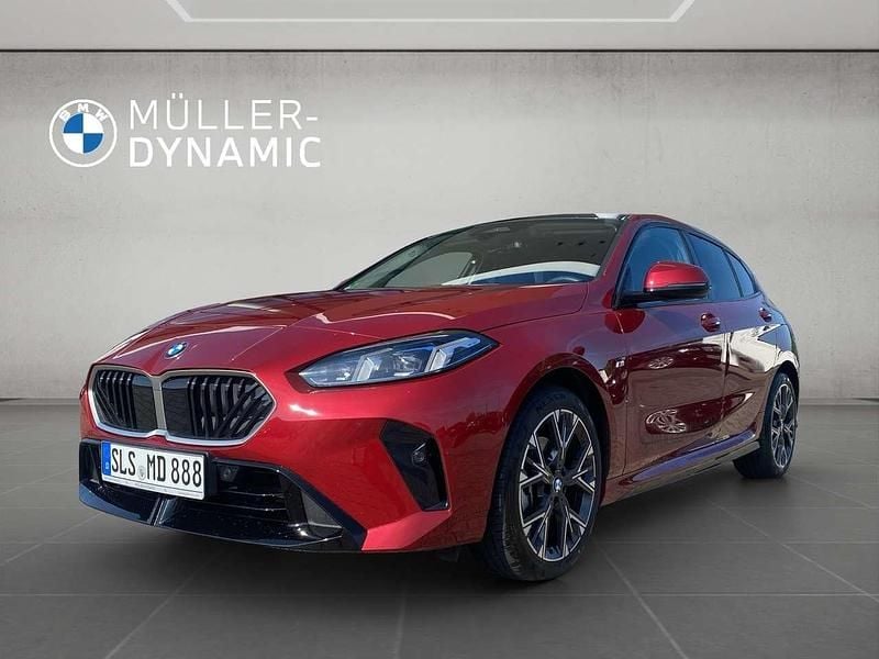 Fire red Gebraucht 2025 BMW 120 Efficient Dynamics Kleinwagen | 34.910 € (Fairer Preis) - Bild 1/4