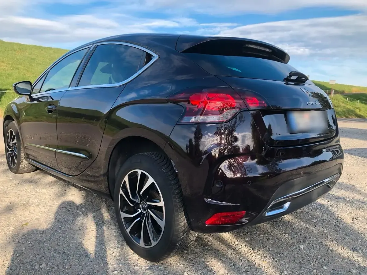 Gebraucht Citroën DS4 114 PS (83 kW) 2014 Andere farben Kleinwagen