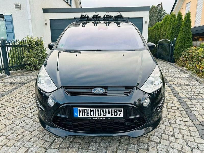 Gebraucht Ford S-MAX ST-Line 200 PS (147 kW) 2011 Schwarz Van / Kleinbus