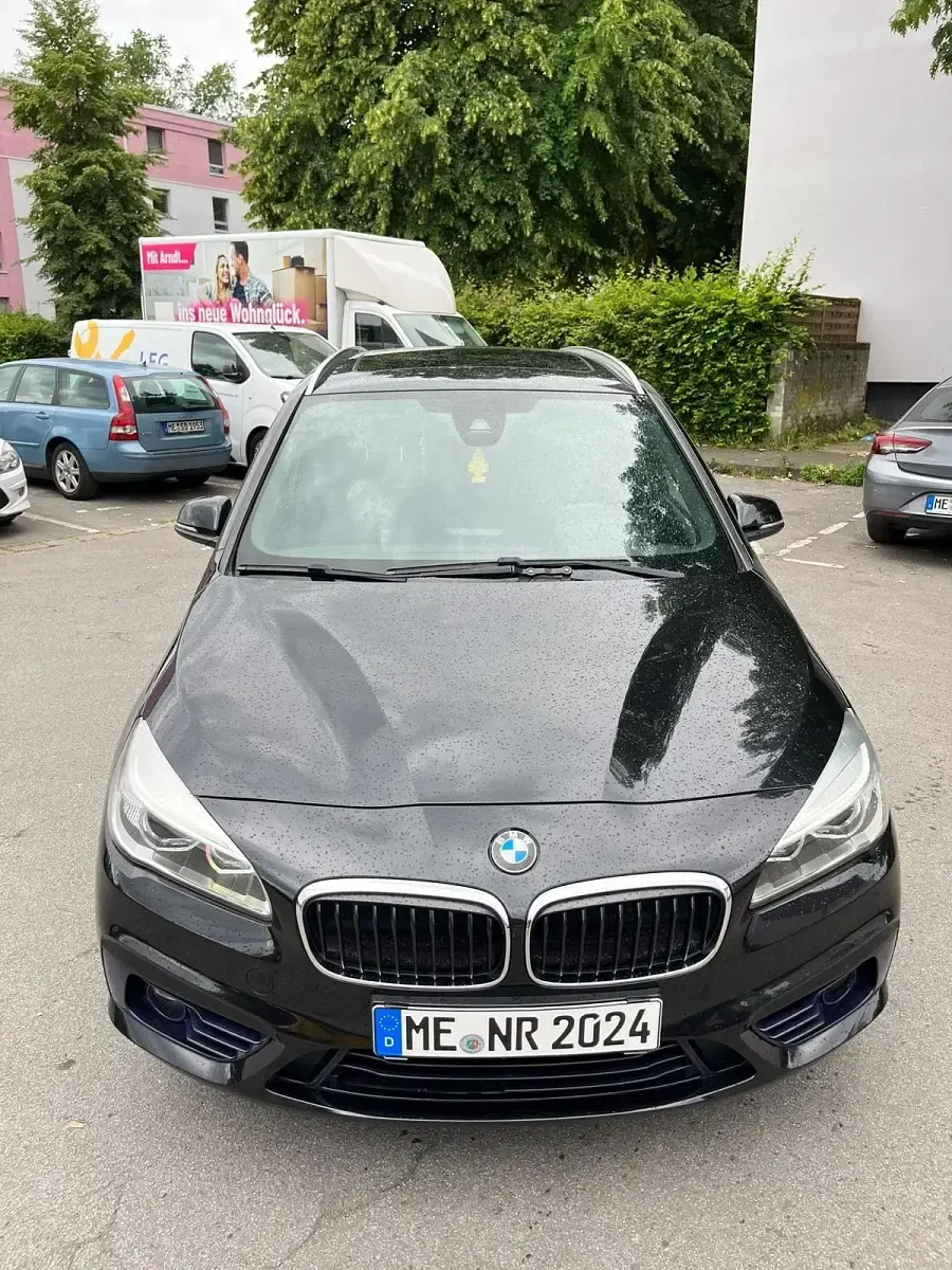 Gebraucht BMW 216 116 PS (85 kW) 2016 Schwarz Kombi