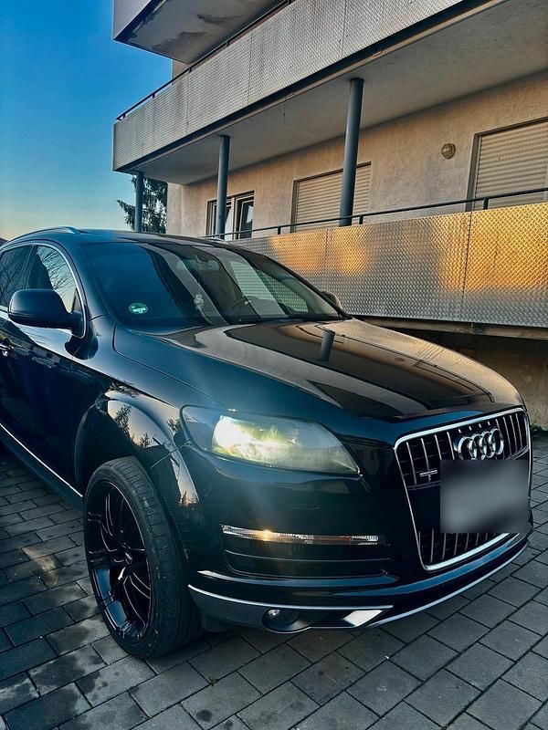 Second-hand Audi Q7 240 CP (176 kW) 2009 Negru SUV