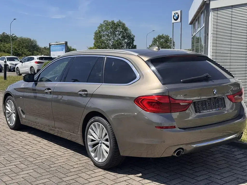 Gebraucht BMW 530 Luxury Line 265 PS (194 kW) 2017 Grau Limousine