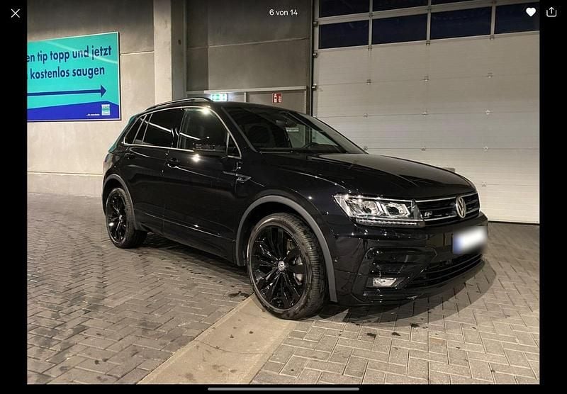 Second-hand VW Tiguan Black Edition 230 CP (169 kW) 2019 Negru SUV