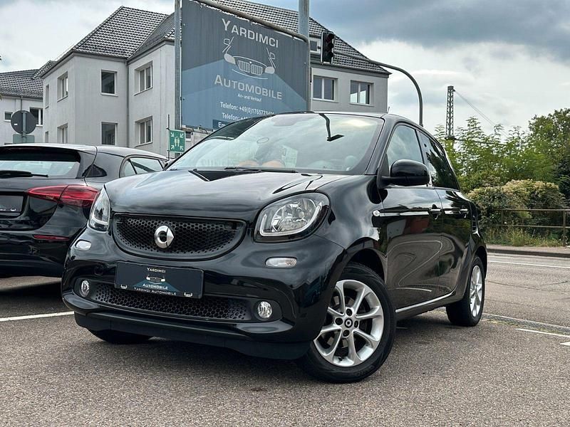 Gebraucht Smart ForFour Passion 90 PS (66 kW) 2015 Schwarz Kleinwagen