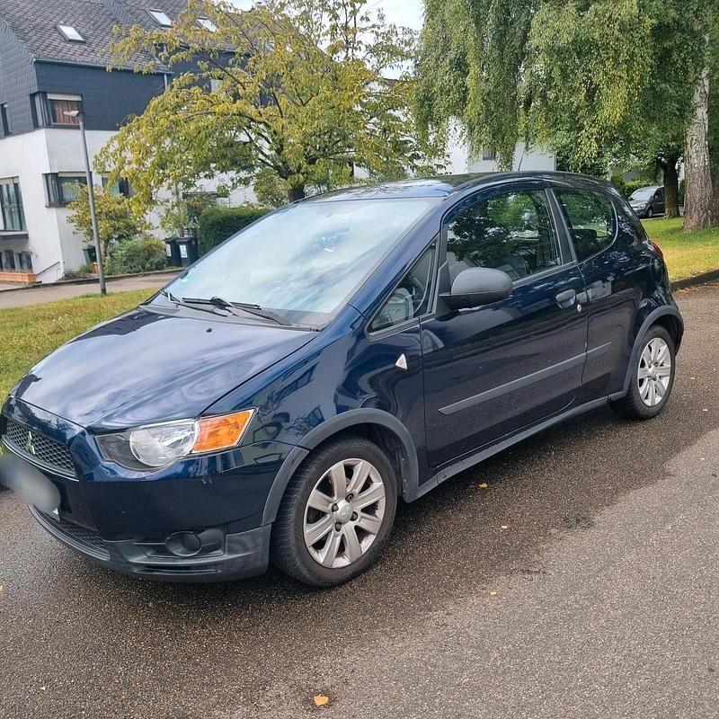 Blau Gebraucht 2011 Mitsubishi Colt Edition Kleinwagen | 1.500 € (Guter Preis) - Bild 1/4