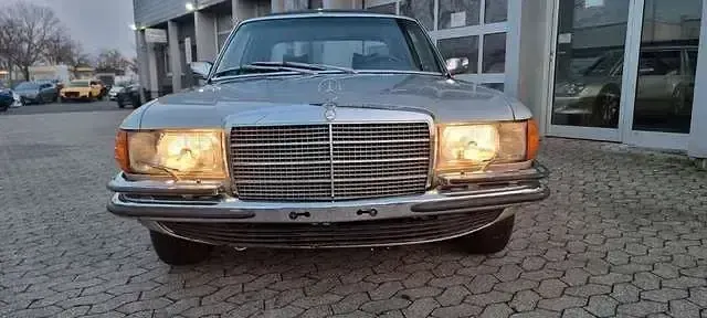 Gebraucht Mercedes 450 SE 218 PS (160 kW) 1975 Silber Limousine